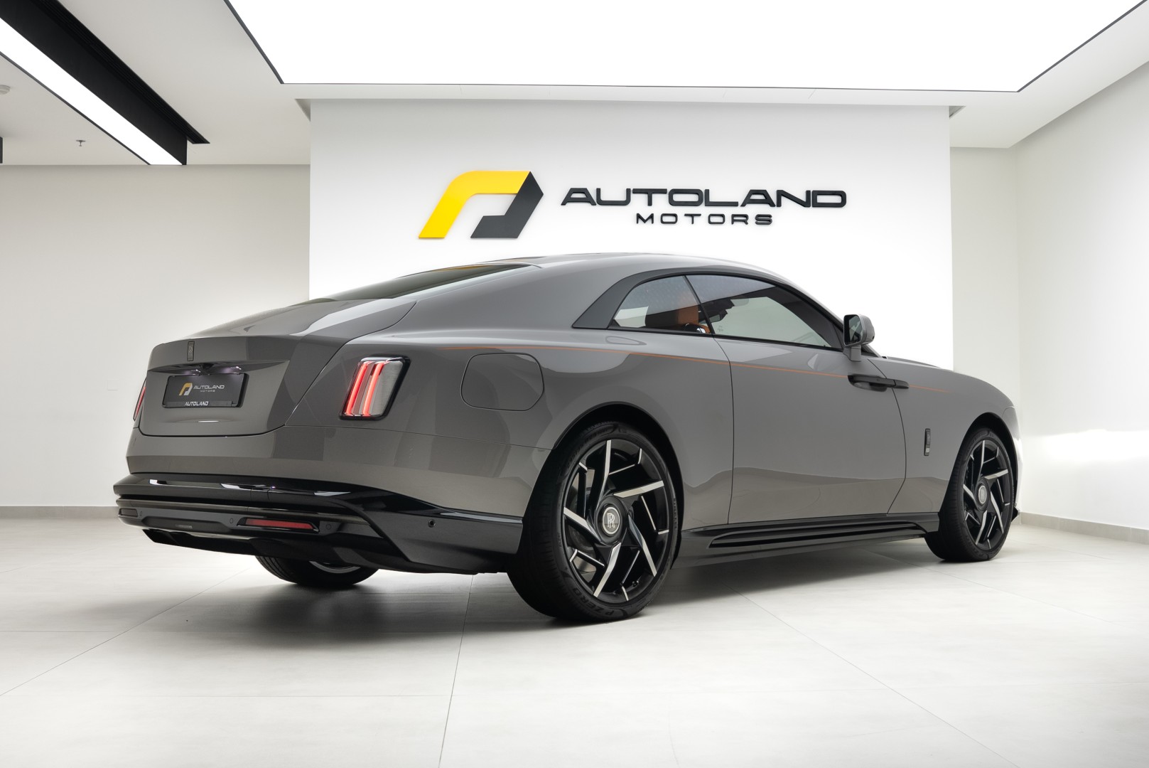 2025 ROLLS ROYCE SPECTRE |BLACK BADGE | FULL OPTION